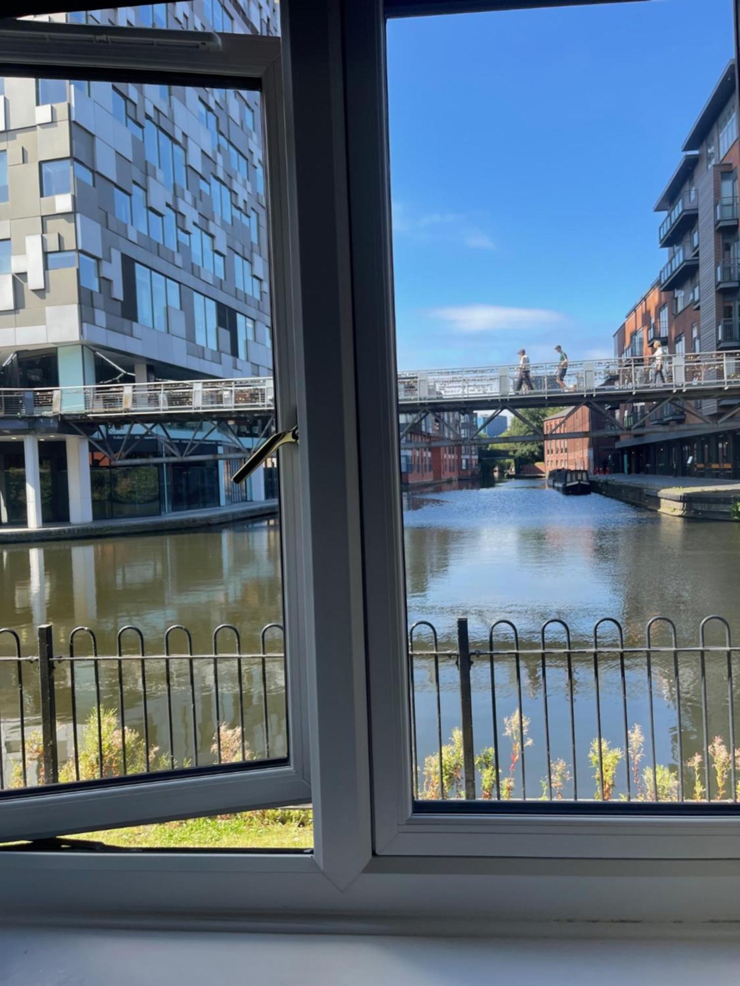 Birmingham Central Canal Side Living ภายนอก รูปภาพ