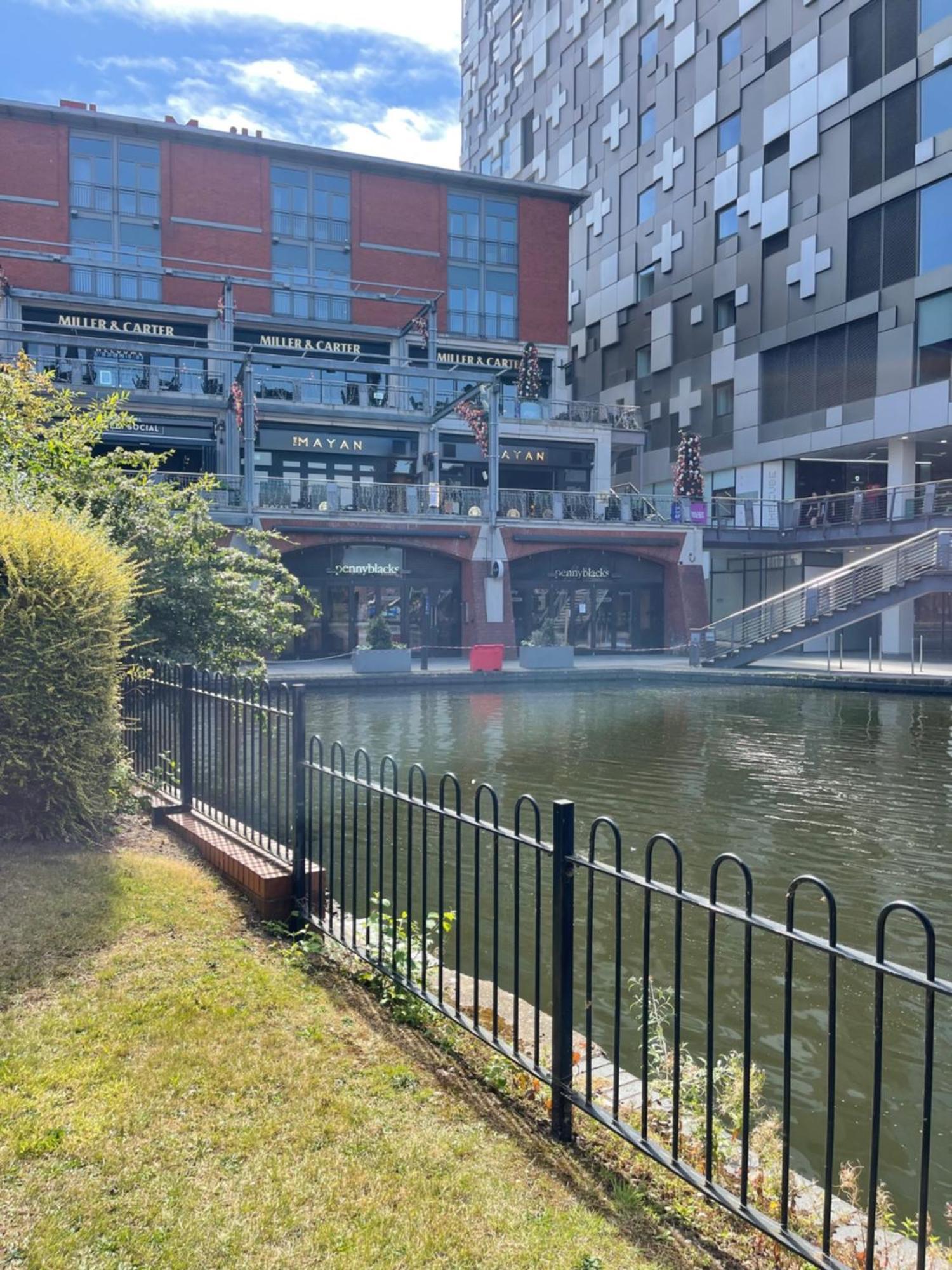 Birmingham Central Canal Side Living ภายนอก รูปภาพ